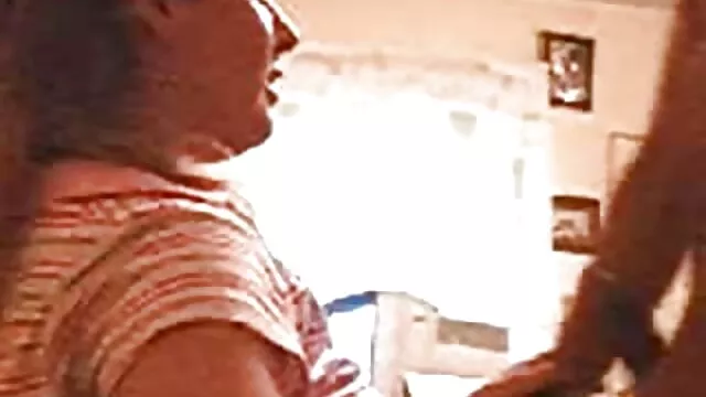 أنا أحب ذلك مشاهد جنسيه اجنبيه عندما يذهب kukans في الحلق