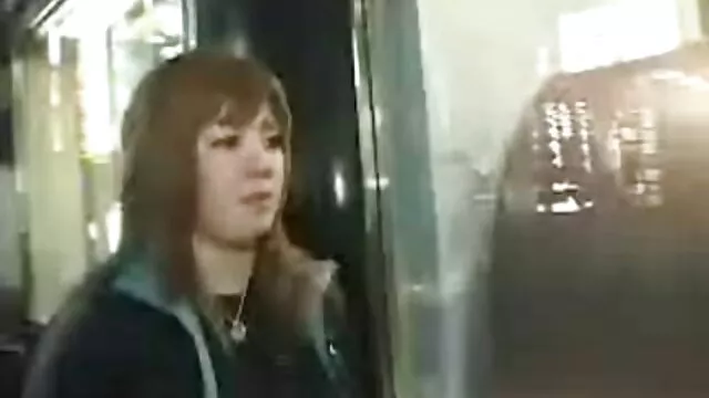 شابة جميلة cums افلام اجنبية مترجمة جنسية في على التدليك