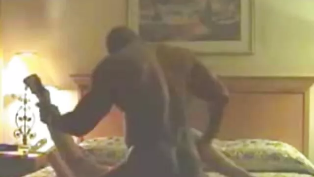 عاشق افلام اجنبيه جنسيه لفتاة مشاهدة سخيف له