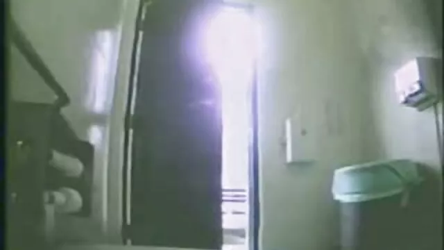الكاميرا الرش لقطات جنسيه من افلام اجنبيه