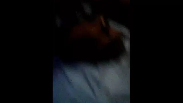 Molodka المشاركة في الثلاثي الجنس في افلام جنسية اجنبية للكبار الغرفة الخلفية
